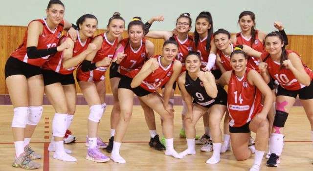 Aksaray 1989 Kadın Voleybol Takımı Eskil'e geliyor 