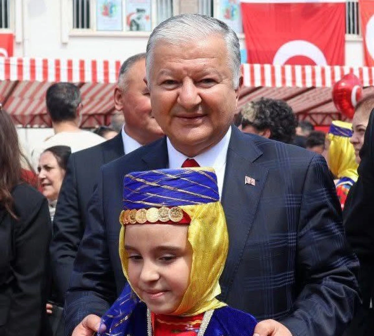 Aksaray Valisi Murat Duru'nun 23 Nisan Mesajı