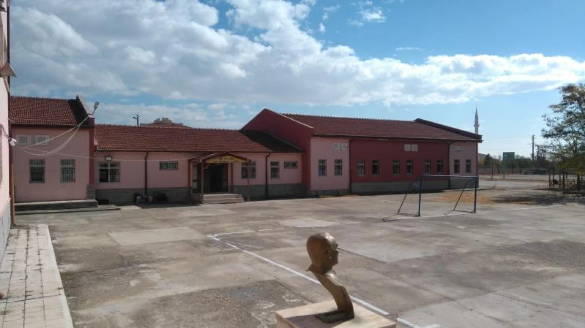 Eskil’de MESEM Açılmadı, Yurt Elden Gitti