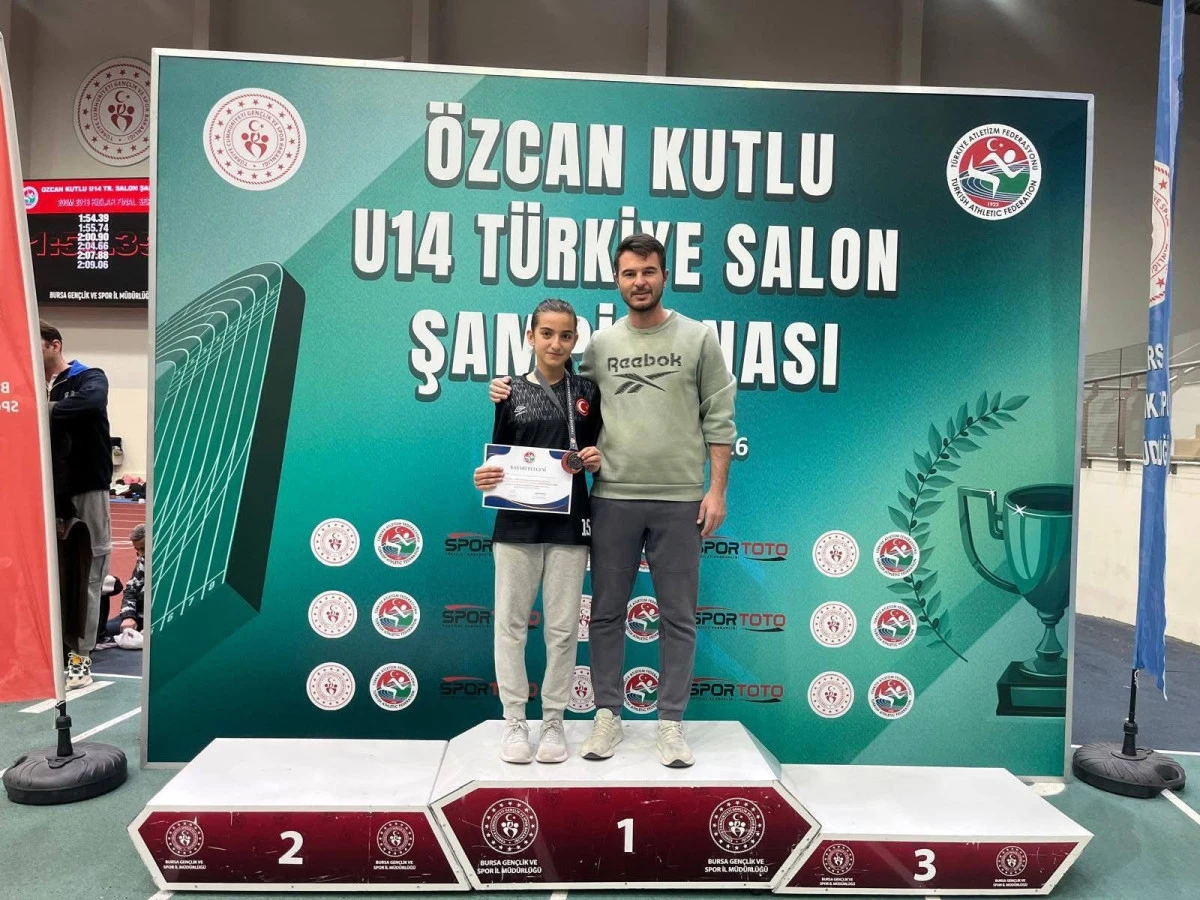 Eskilli Atlet Tuana Sıla &Uuml;nl&uuml; T&uuml;rkiye &Uuml;&ccedil;&uuml;nc&uuml;s&uuml; Oldu 