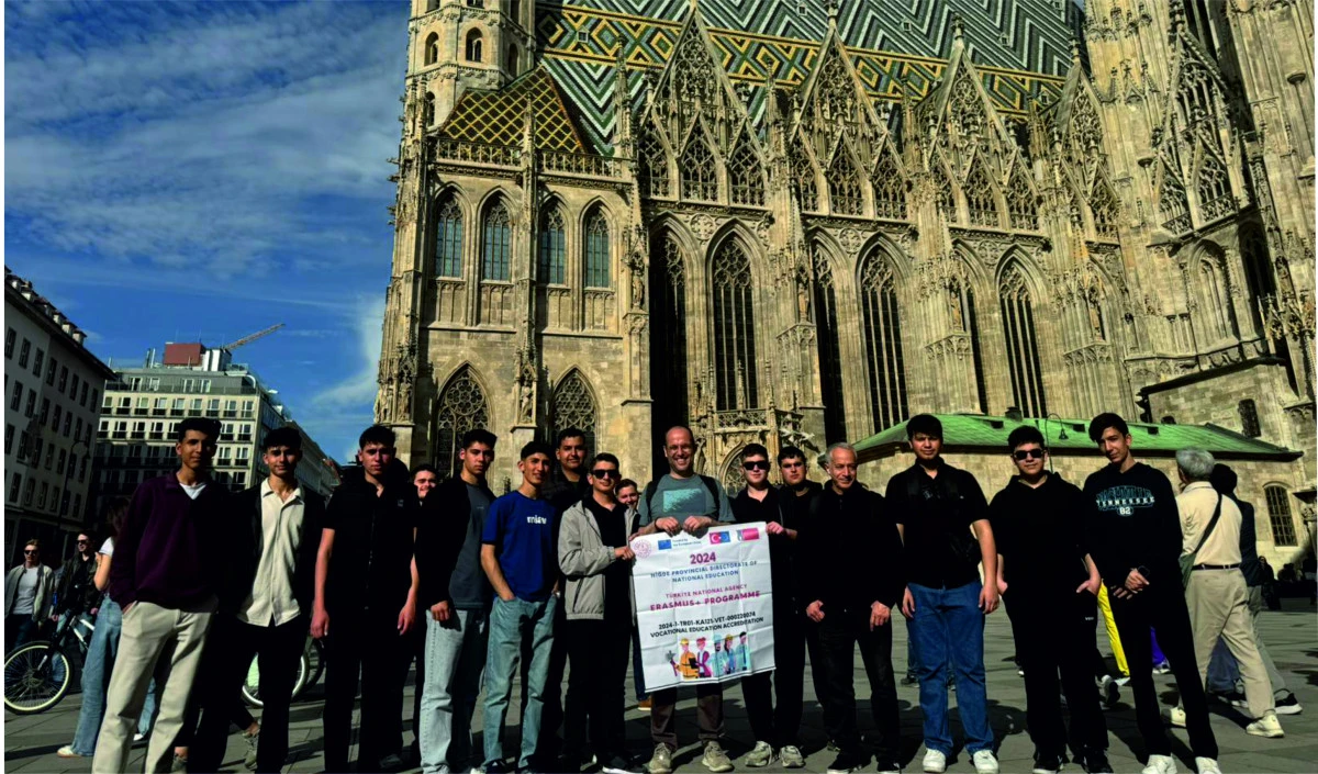 Niğde&rsquo;de &Ouml;ğrenciler Erasmus Kapsamında Viyana&rsquo;ya Gitti