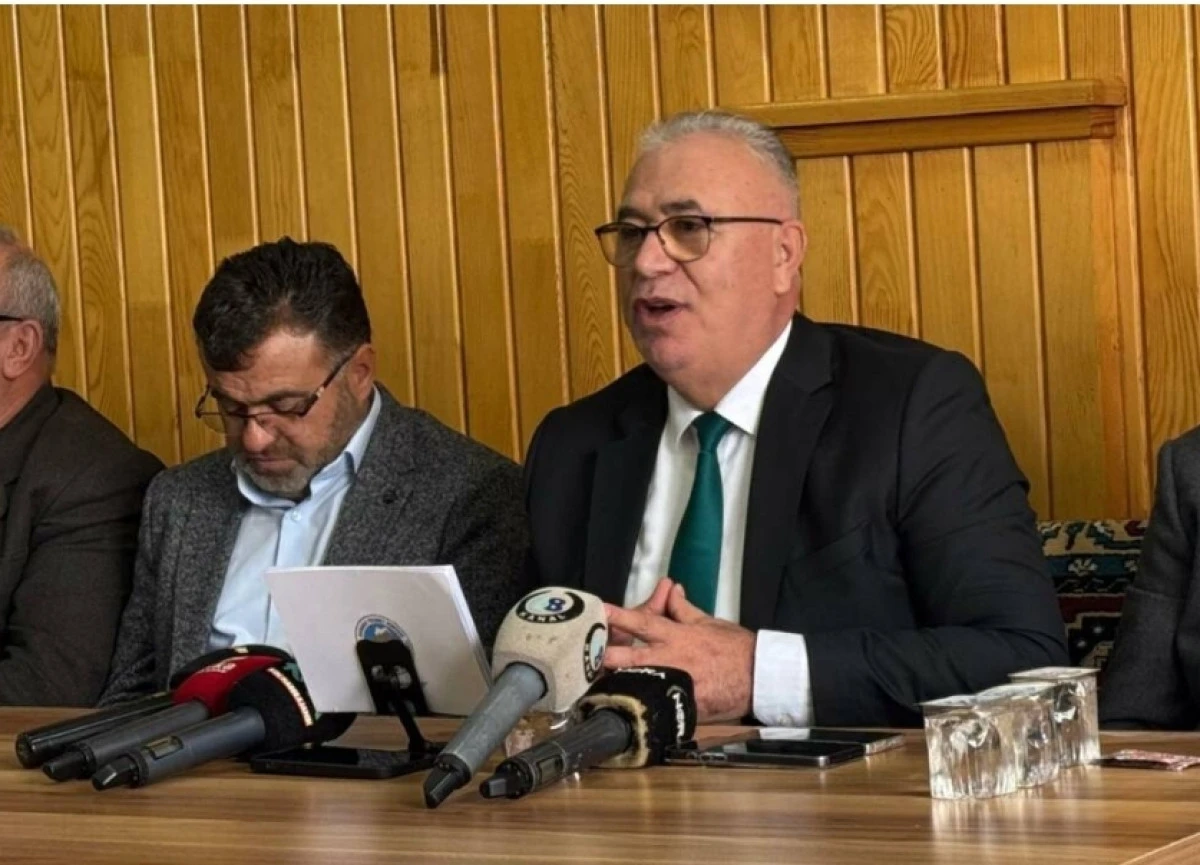 &Ouml;zk&ouml;k  Gazetecilerin G&uuml;n&uuml;n&uuml; Kutladı