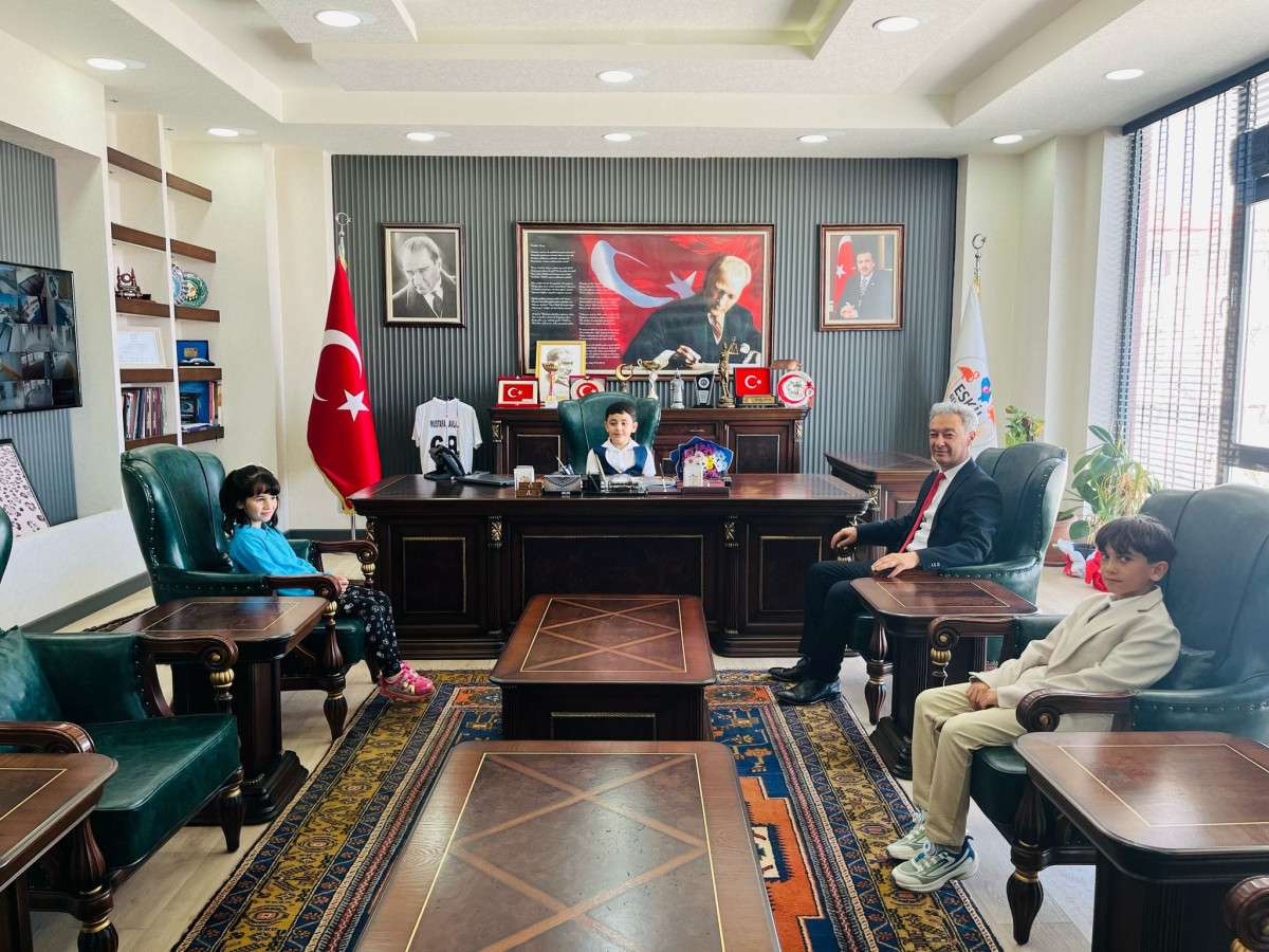 Yalvaç, Eskil Belediye Başkanı Oldu